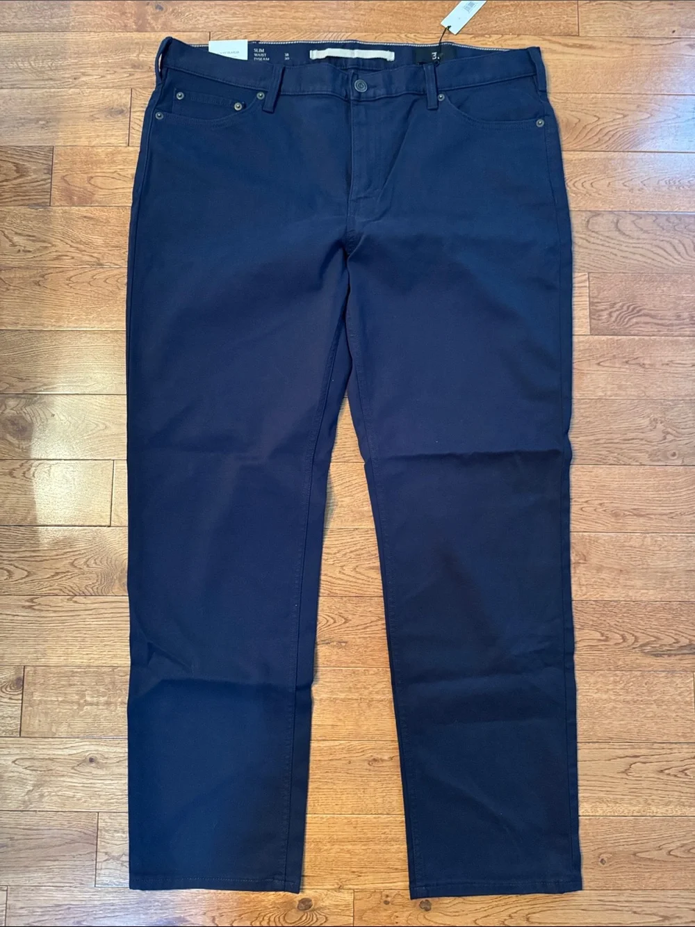 Banana Republic traveler pants NWT